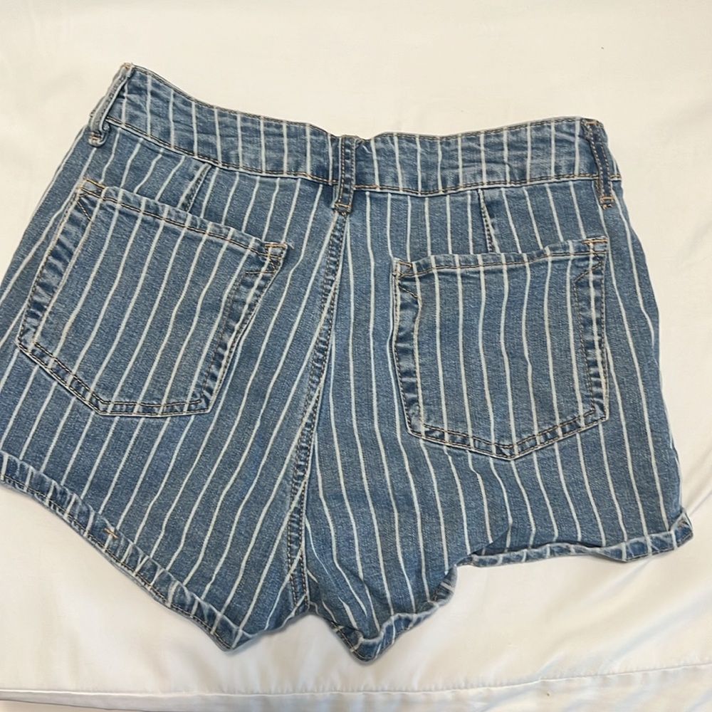PACSUN Kendall & Kylie Jean shorts - Picture 4 of 4